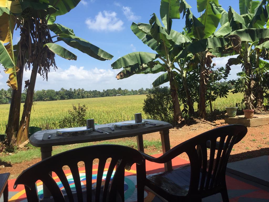 Ayana'S Homestay Alappuzha Esterno foto